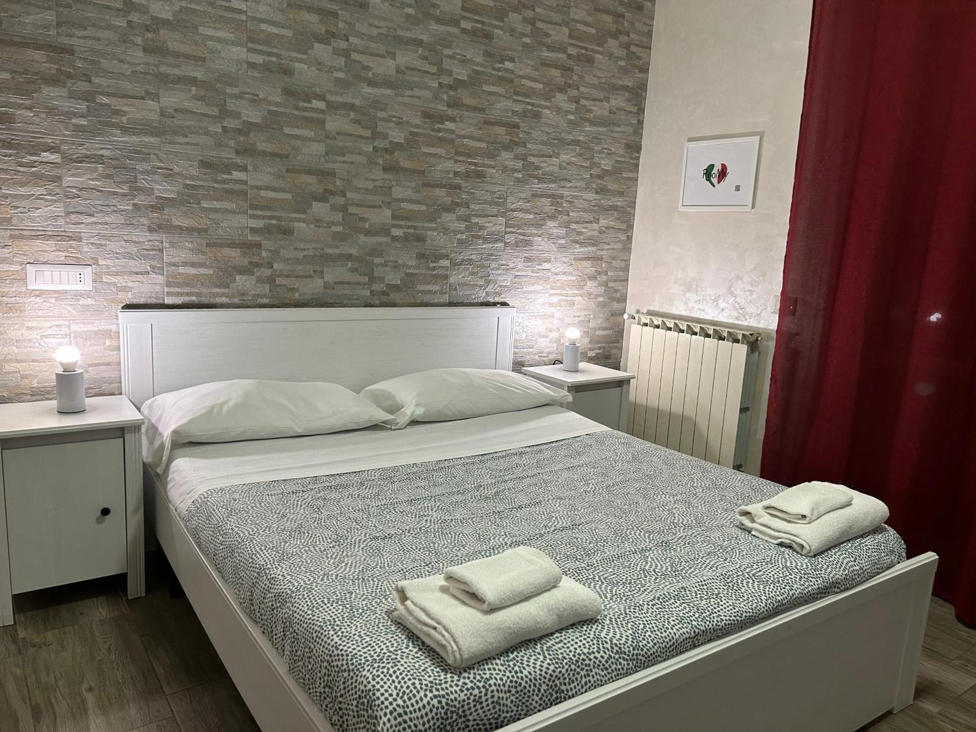 Roomy - Il Faraone Affittacamere Fiumicino